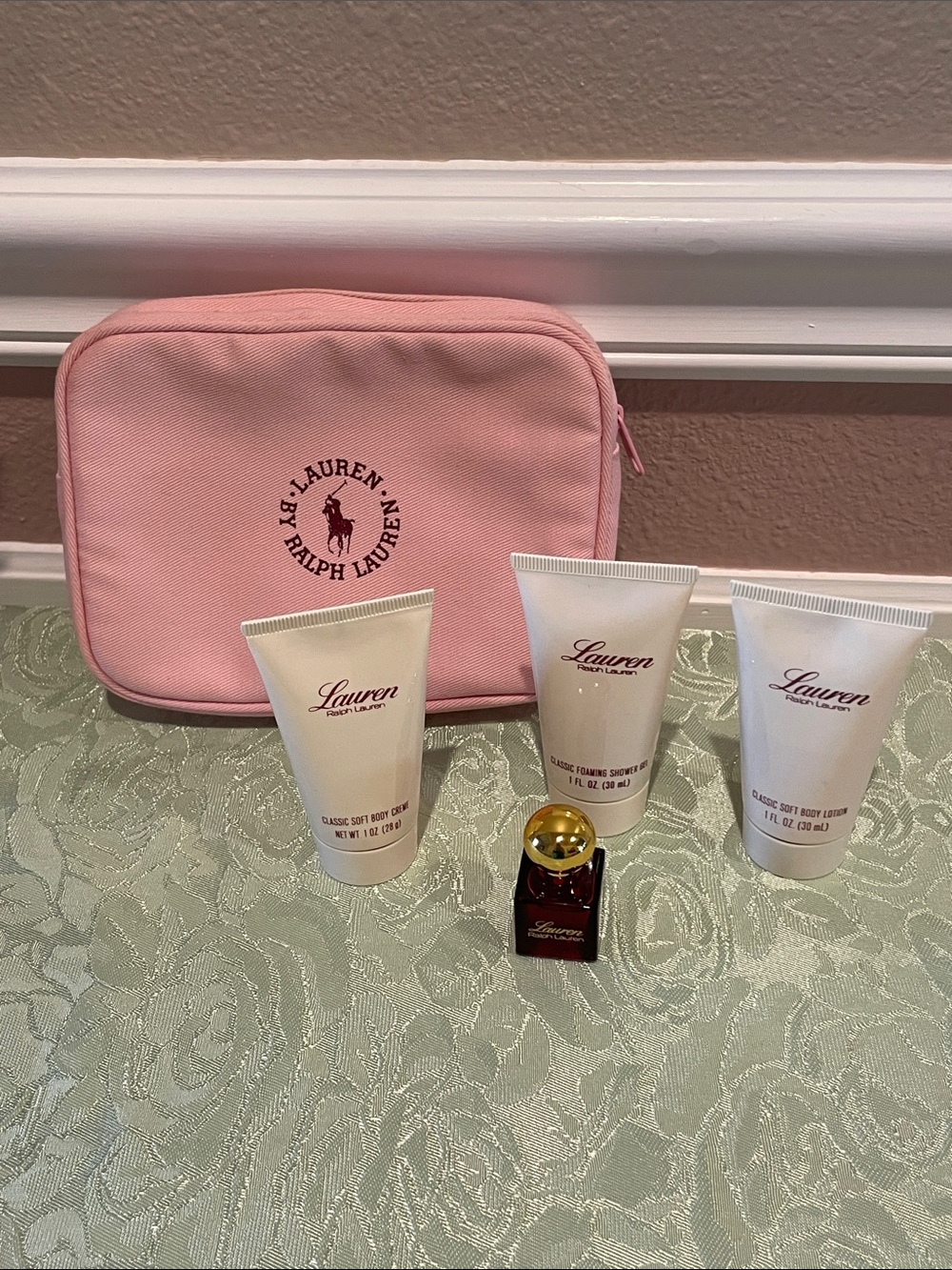 Vintage Lauren by Ralph Lauren Pink Travel Cosmetic Bag with Toiletries